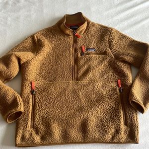 Patagonia half zip fleece